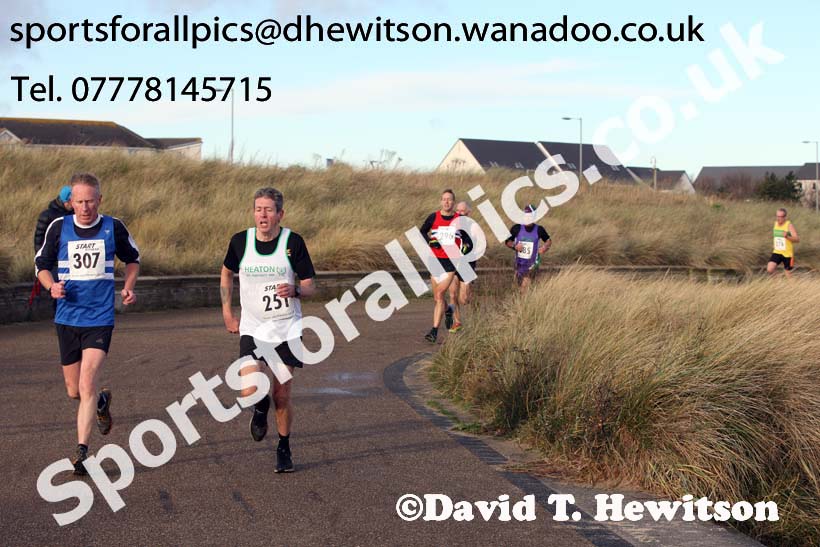 Blyth Sand 5 Handicap Race. Photo: David T. Hewitson/Sports for All Pics